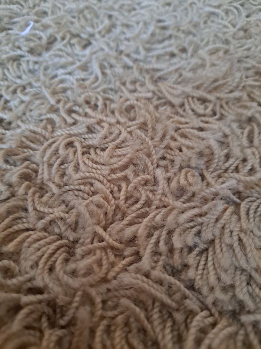 Wykładzina dywanowa beżowa 450x350