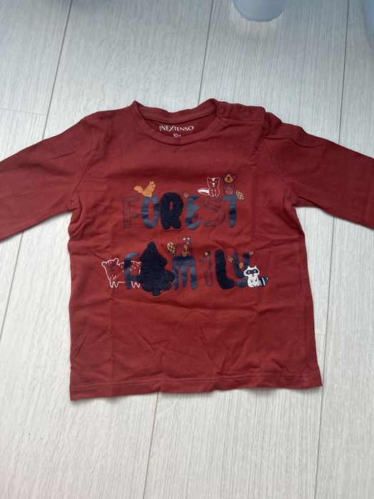 Longsleeve vermelha escuro 2 anos