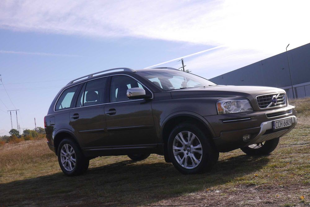 VOLVO XC90 D5 summum 2,4L 200KM