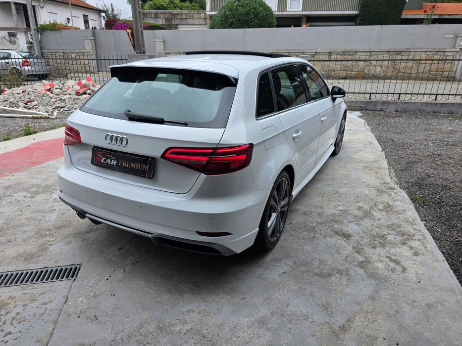 Audi A3 1.6 TDi S-LINE