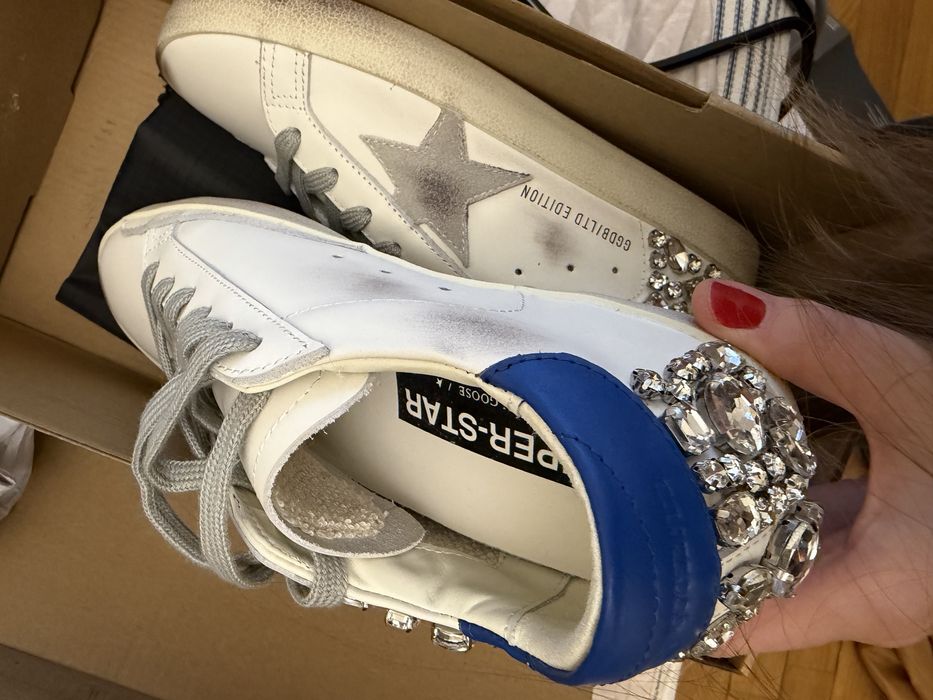 Golden goose оригинал стразы