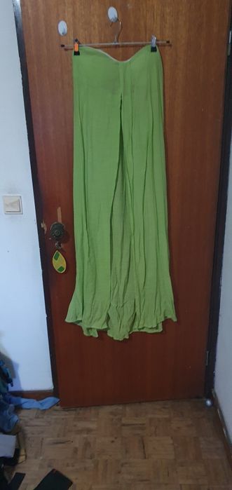 Conjunto calças e tope comprimidos