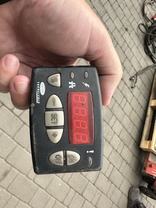 Холодильна рефрежираторна установка CARRIER XARIOS 300 2016 р