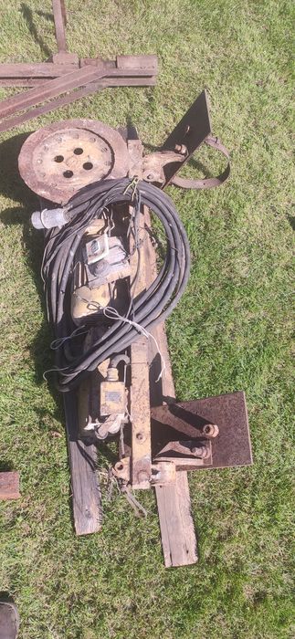 Wyciągarka, żurawik okienny.