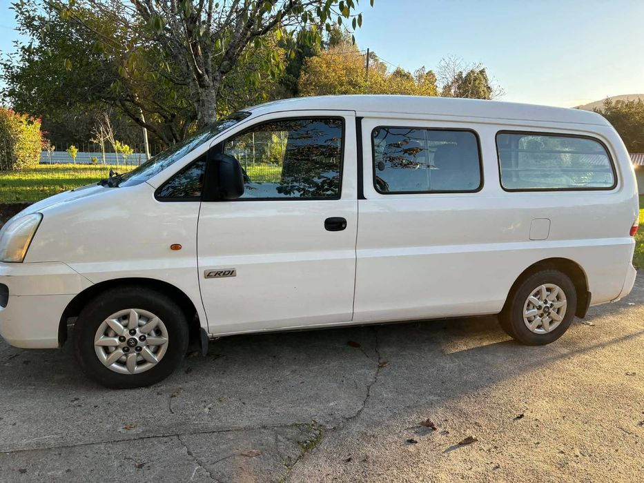 Hyundai H1 Starex 2008 – 6 Lugares – Mista – 195.000 km