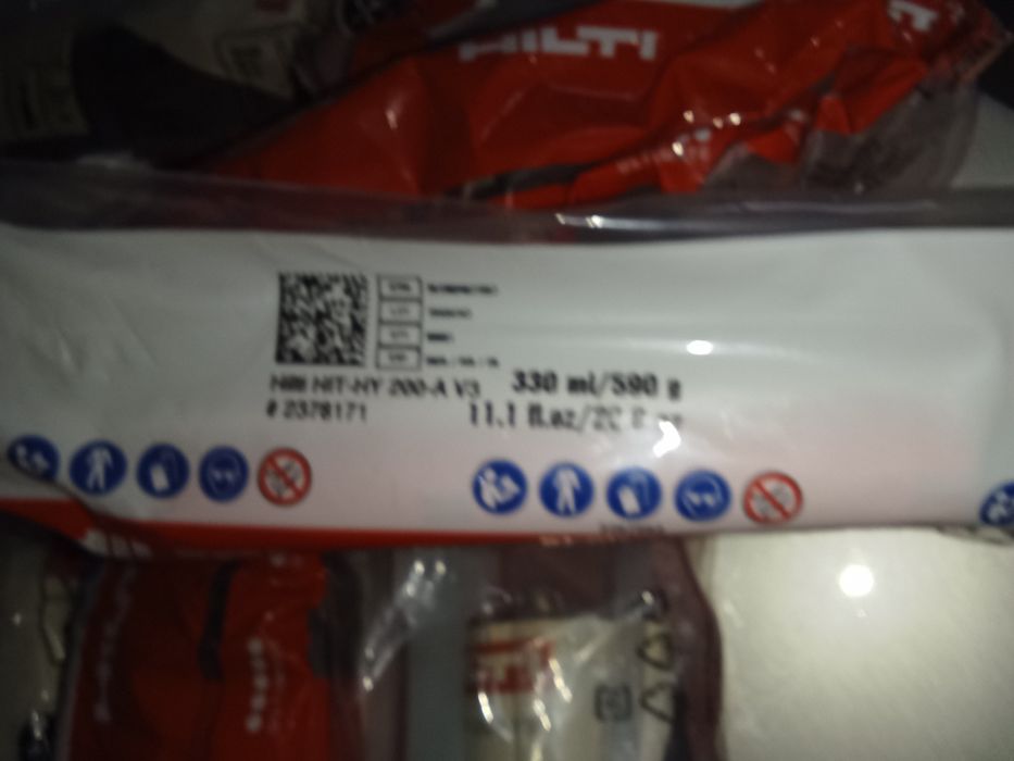 Vendo bucha química hiltii 200-a v3