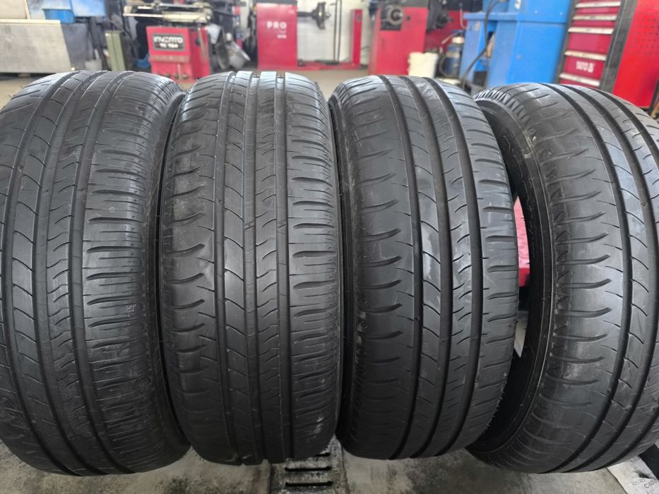 195/60r15 Michelin energy saver lato 4 szt