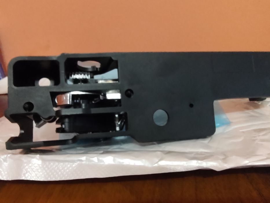 Дверна ручка салону Ford Fusion, Lincoln MKZ,Mercury Milan