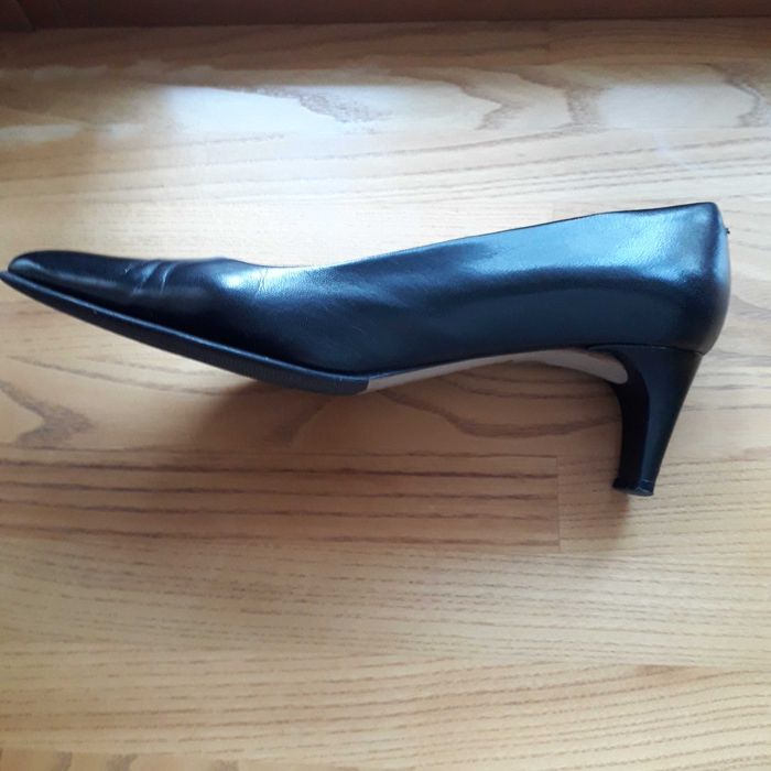 Туфли с удлиненным носком 37,5-38 размера