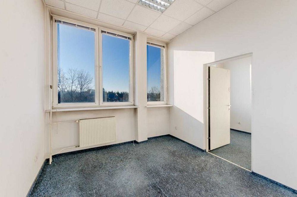 Lokale użytkowe (biurowe) w centrum Łasku - 60m2