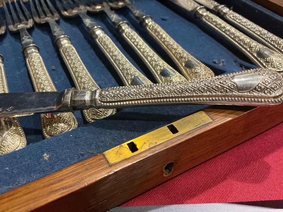 Talher de peixe em casquinha todo trabalhado com22 cm ,anúncios abaixo