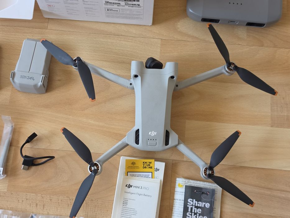 Drone DJI Mini Pro 3 com 2x Baterias