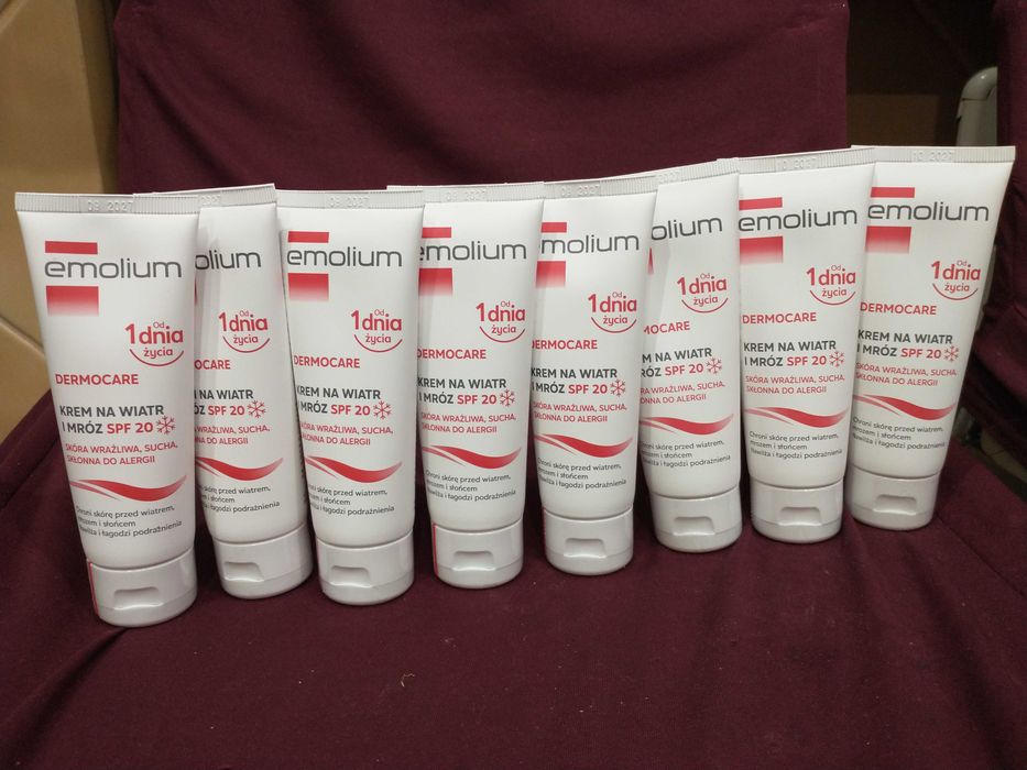 8x emolium Dermocare krem na wiatr i mróz SPF 20