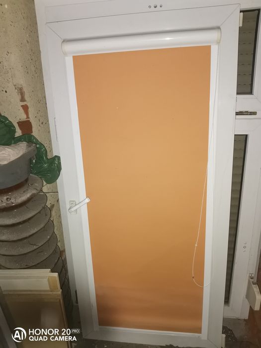 okno z roletom z odzysku