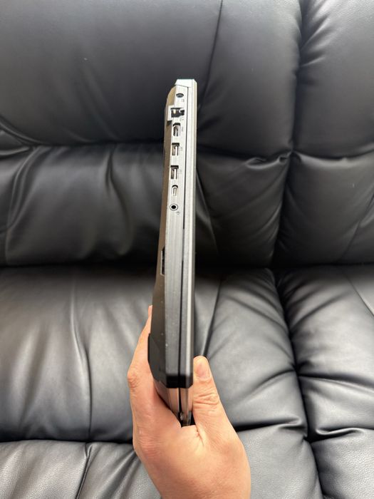 ASUS TUF Gaming A17 FA706NF.