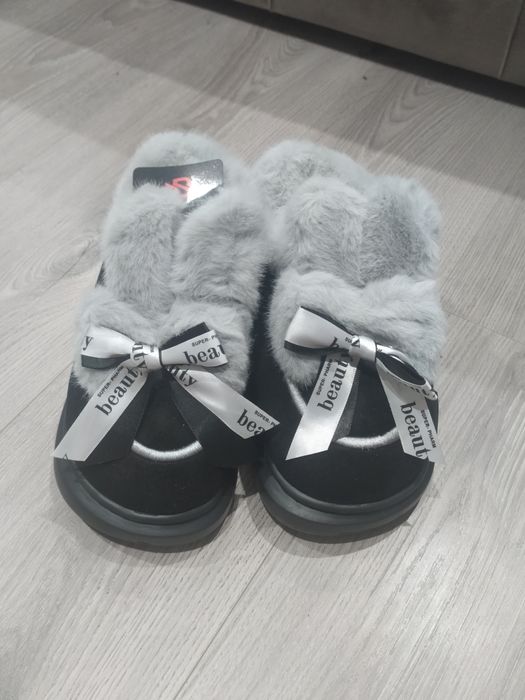 Жіночі милі угги