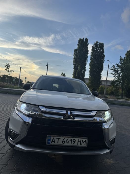 Mitsubishi outlander