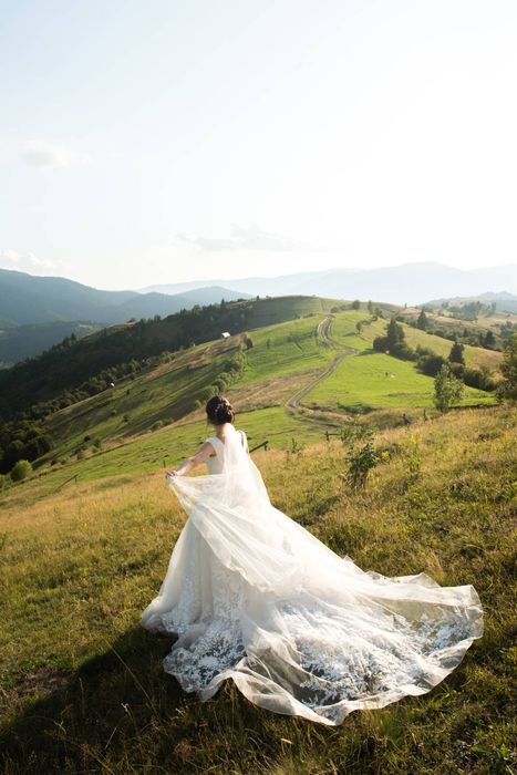 Сукня весільна пишна Anna Sposa
