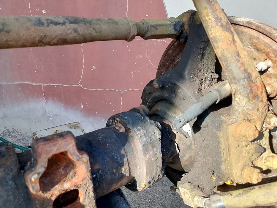 Sprzedam most uaz gaz69 przedni