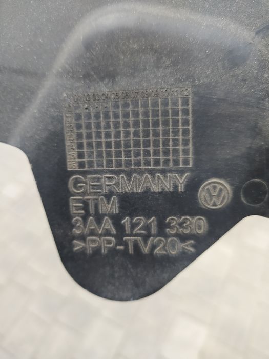 3АА121330 Воздуховод Passat b7