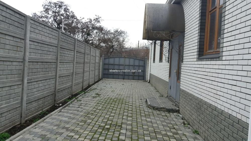 Продам дом метро Защитников Украины Od5