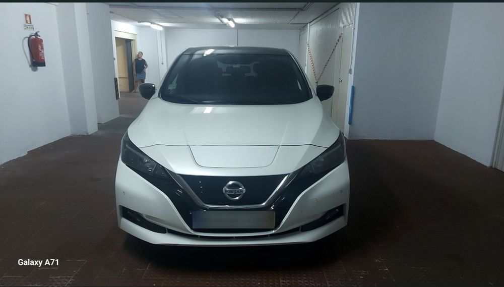Vendo Nissan leaf n-connecta