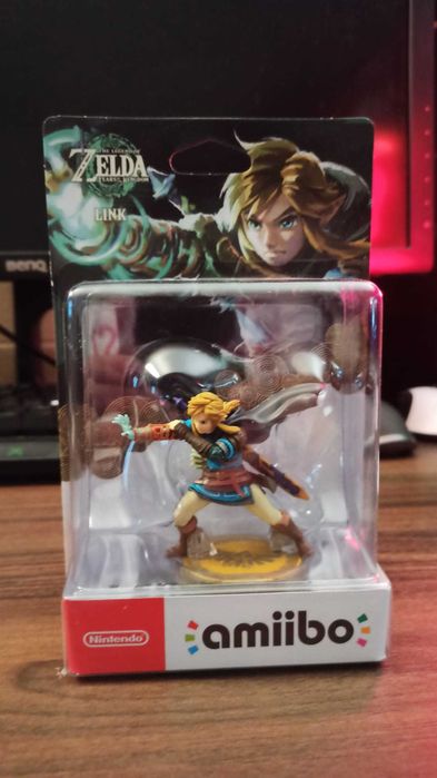 Figura Link Amiibo The Legend of Zelda: Tears of the Kingdom64564174724738120