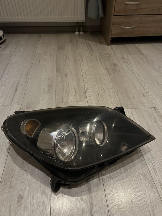 lampy przód Astra h