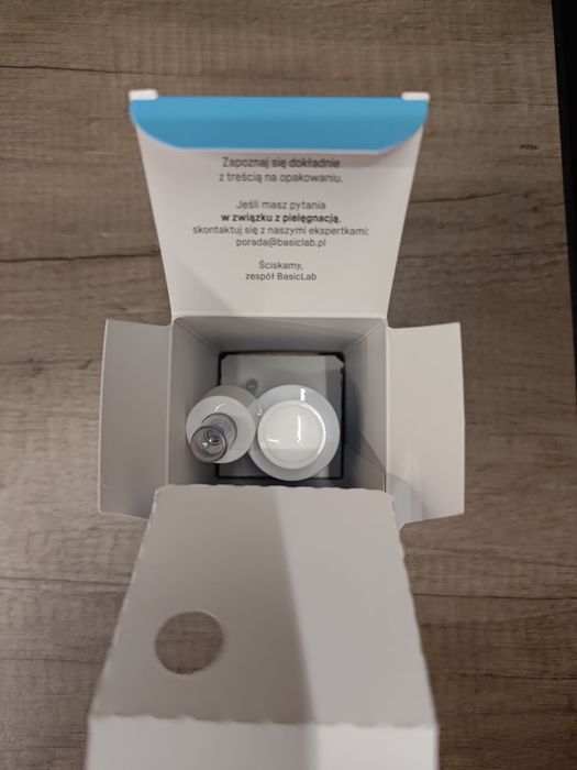 Nowe serum  BasicLab z kwasem hialuronowym 30 ml