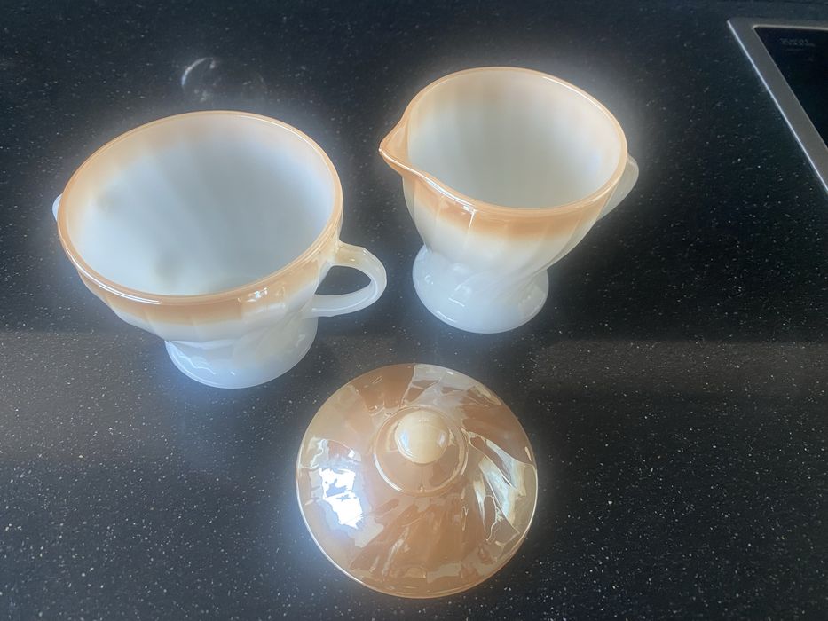 Servico de chá em vidro americano