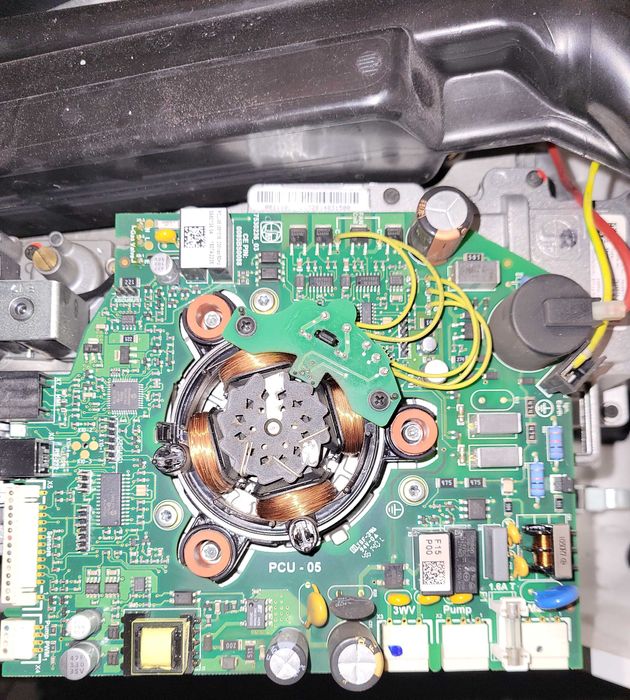 De Dietrich MCR 3 pompa, części