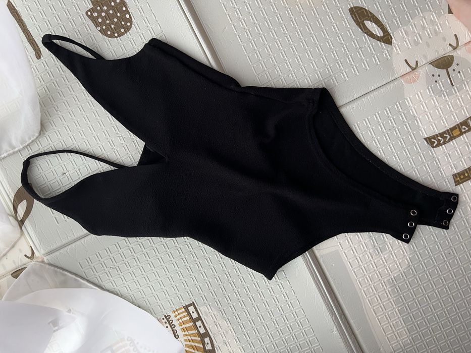 Боді кольору хакі