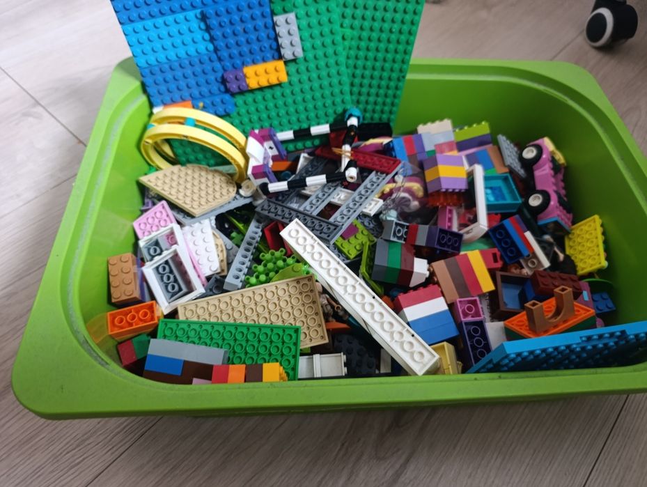 Sprzedam klocki lego