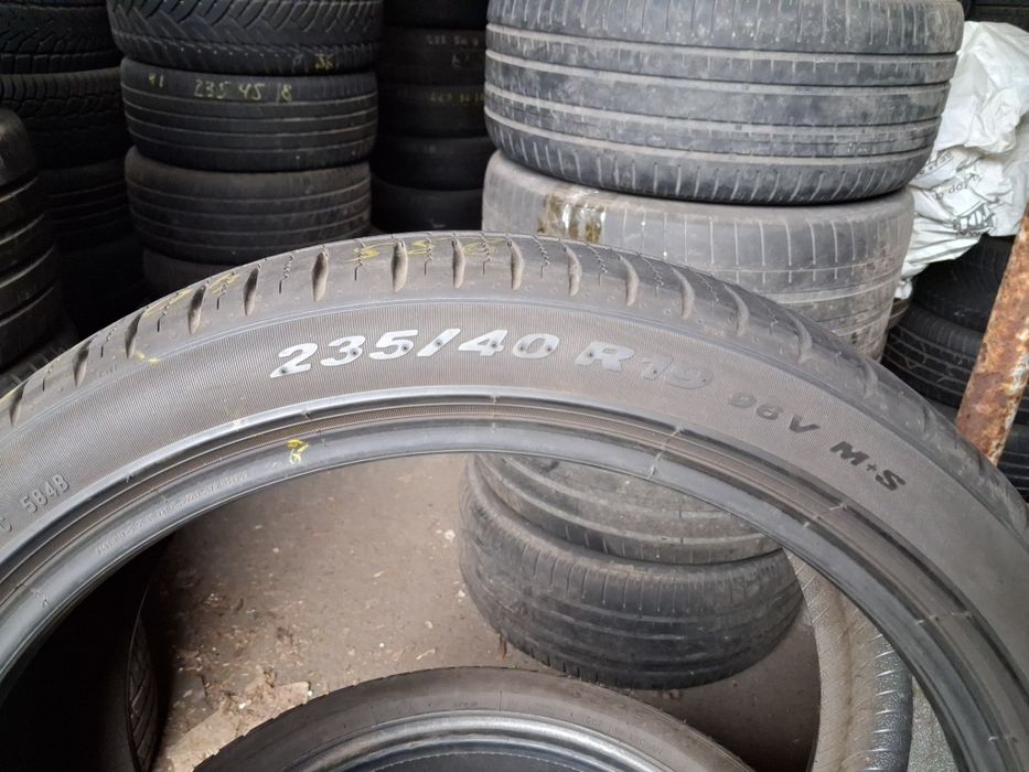 распаровка шины б/у 235/40 R19 Pirelli p zero Allseason