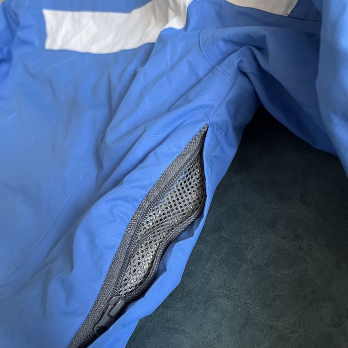 Жіноча гірськолижна куртка Freever /розмір М