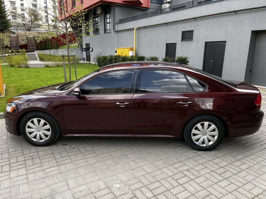 Volkswagen Passat B7 2013 2.5 газ/бенз