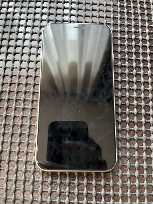 Продам iphone 11