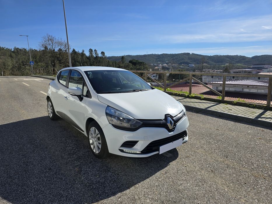 Renault Clio IV 1.5 DCI Zen 2018 5 Lugares Nacional Poucos Kms Como Novo