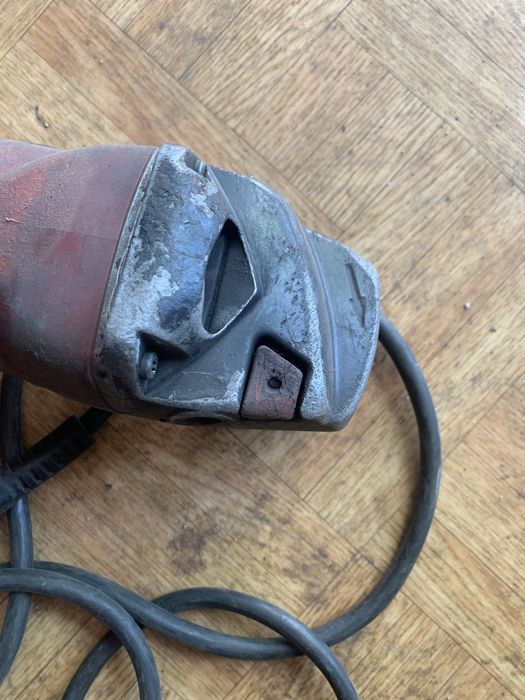 Hilti Deg 125D uszkodzona
