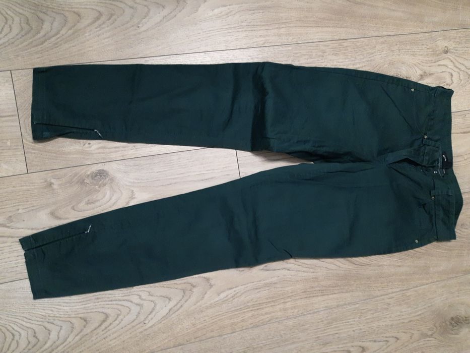 Spodnie rurki z Mango zieleń butelkowa S 36