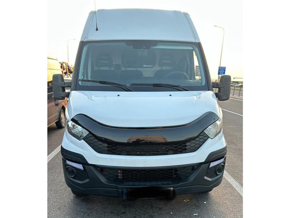 Iveco Daily 2014+ Дефлектор капота EuroCap