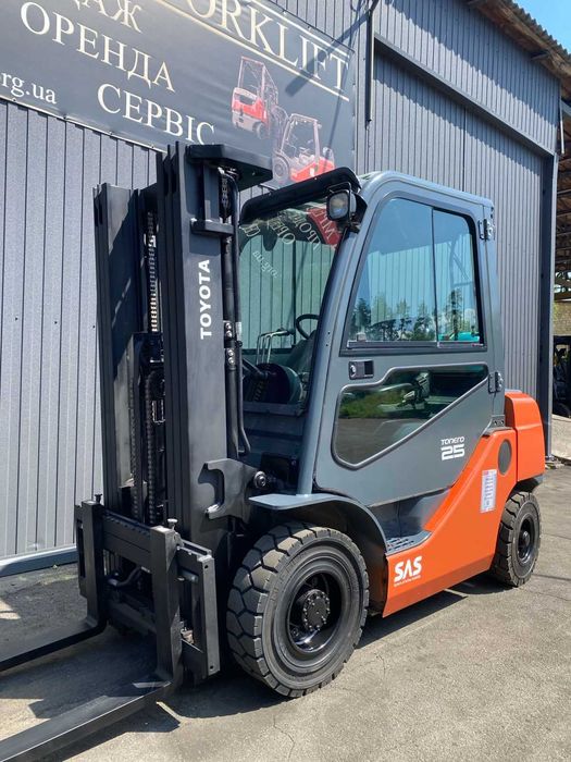 Навантажувач газ TOYOTA 02-8FGF25, підйом-4.3м, 2019рік, кабіна, 5069мг