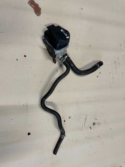 Toyota Hilux VIII 15-24 Zbiorniczek Płynu Wspomagania Zbiornik