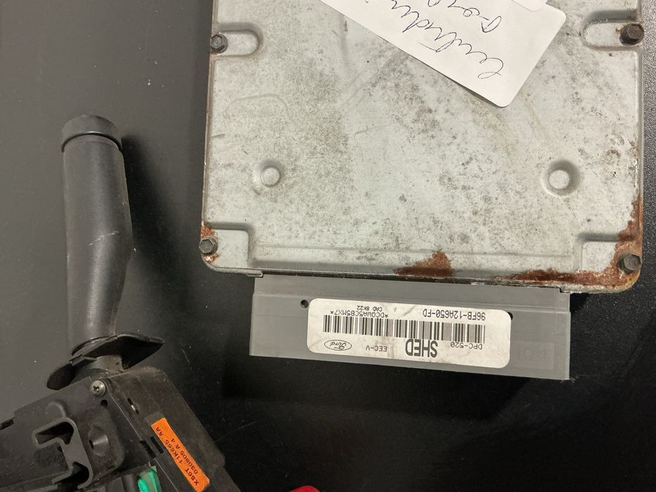 Modulo bsi  centralina e chave ford courrier 1.8 tdci