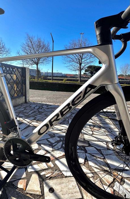 Orbea Orca - Sram Rival eTAP AXS (Eletrónico) C/ Potenciómetro