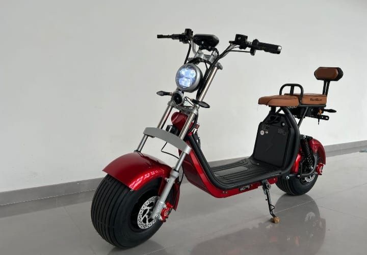 Moto eletrica com documentos