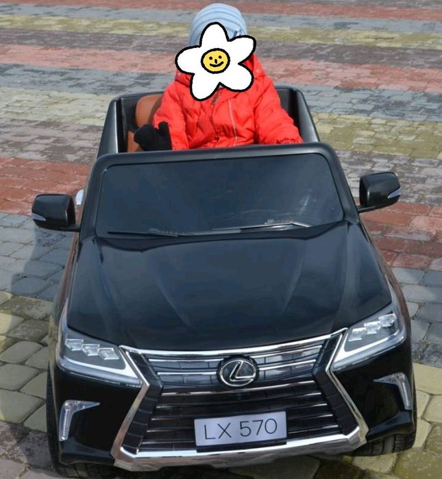 Дитячий Лєксус LX 570 на акумуляторі