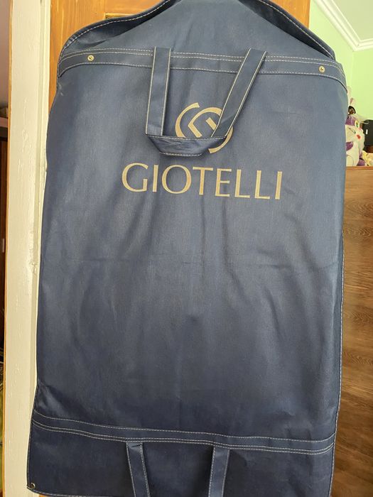 Фірмовий костюм двійка