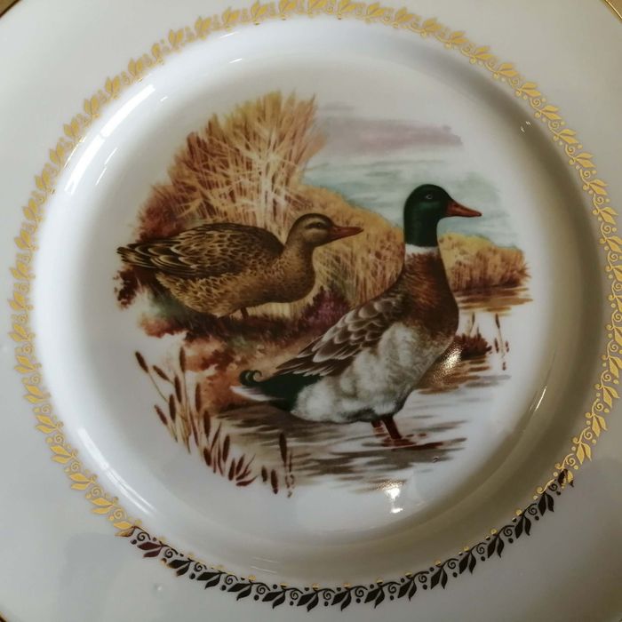 Serviço de porcelana francesa de 14 peças