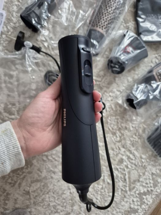 Фен-щітка Philips Air Styler 5000 (BHA530/00)